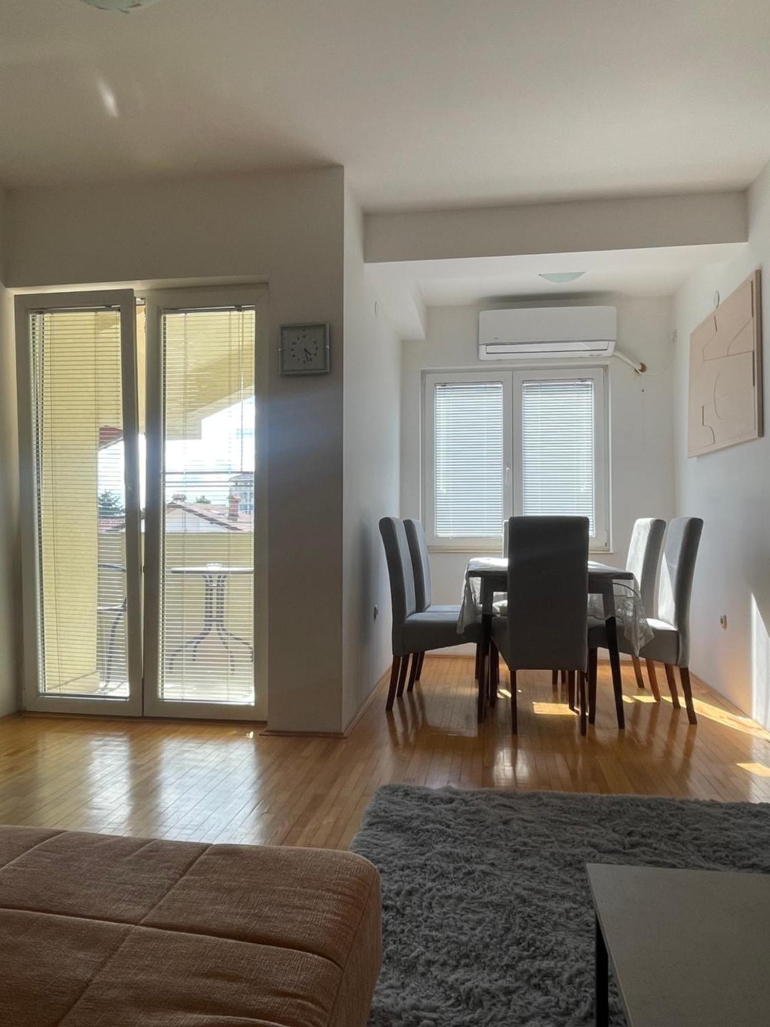 Mint Apartments Ohrid Esterno foto
